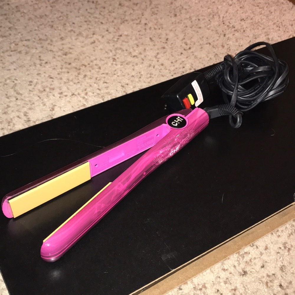 Chi Pink Flat Iron.